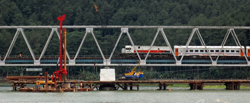 Pemerintah Kaji Penundaan Proyek Kereta Kalimantan
