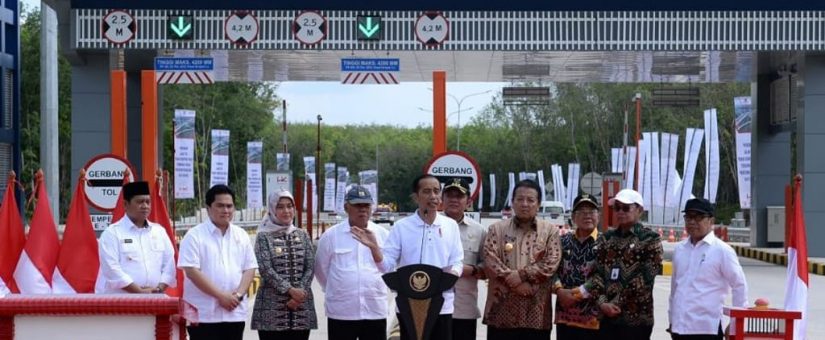 Presiden Jokowi Resmikan Ruas Tol Trans-Sumatera di Lampung